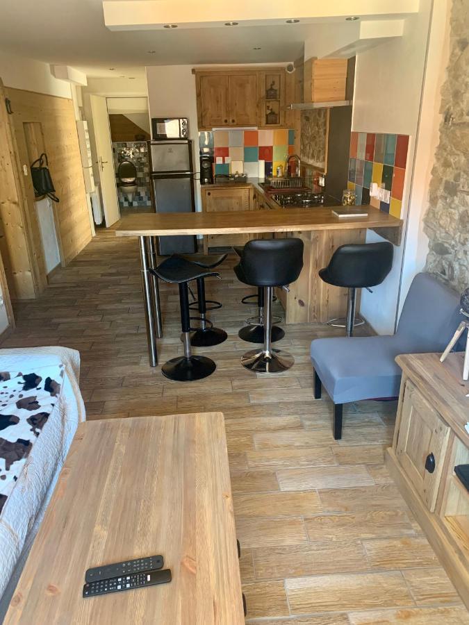Annecy Sainte Claire Duplex Gare-Lac 4E Etage 4Ou6 Personnes Exterior photo